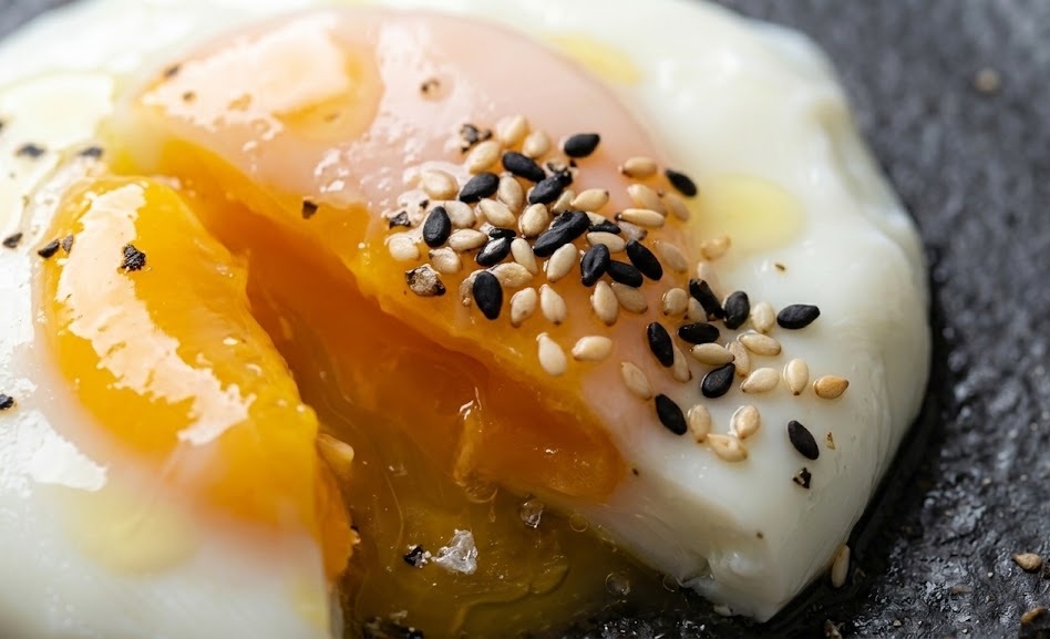 How to Make Delia Smith Poached Eggs Recipe